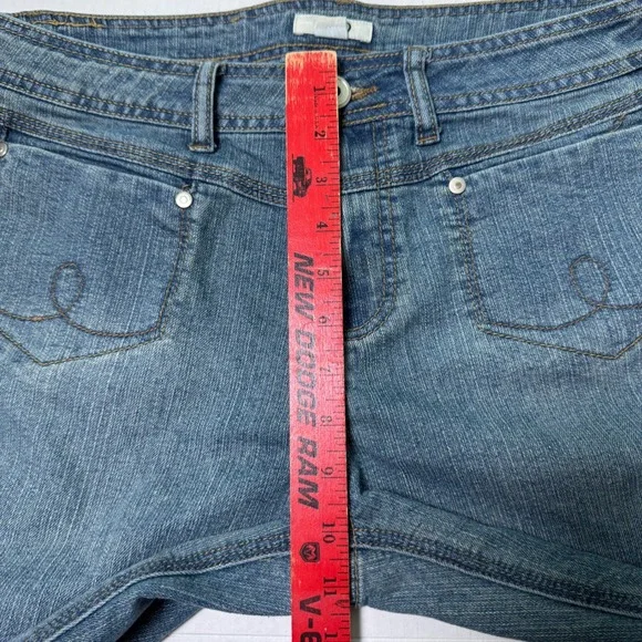 Sold - Picture 4 of 8